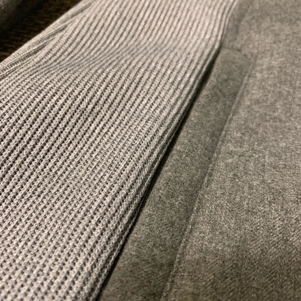 Cold weather jacket 🧥 ❄️⛄️ - Picture 3 of 8
